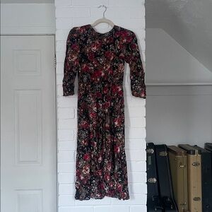 Vintage 80’s Floral Midi Dress with Matching Belt